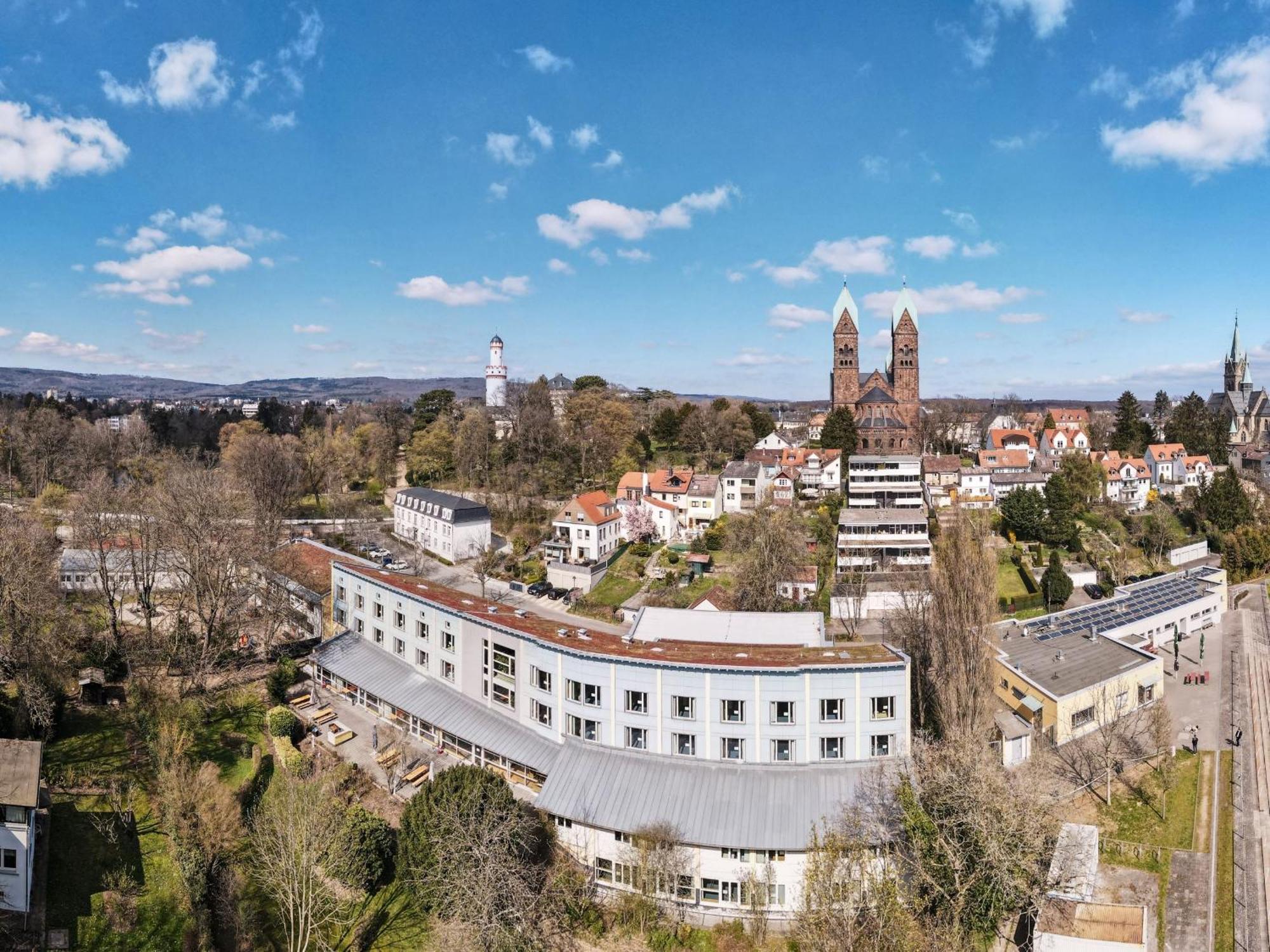 Jugendherberge Bad Homburg บาดฮอมบูร์ก ฟอร์ แดร์เฮอเฮอ ภายนอก รูปภาพ